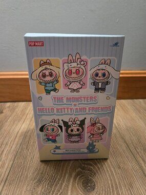 NIB Popmart Labubu x Hello Kitty and Friends Series - Vinyl Plush POMPOMPURIN